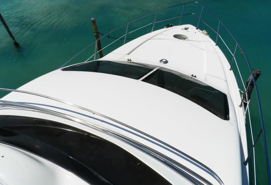  50 Ft Azimut Flybridge Luxurious Yacht 